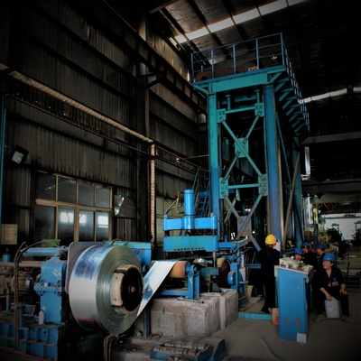 Linea verticale continua piatto di galvanizzazione dell'acciaio legato di processo 0.14-2.6mm 550-1350mm
