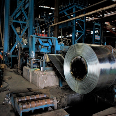 Linea verticale continua piatto di galvanizzazione dell'acciaio legato di processo 0.14-2.6mm 550-1350mm